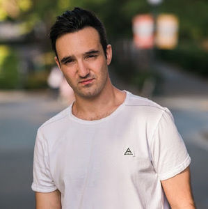 Meet your Posher, Adam